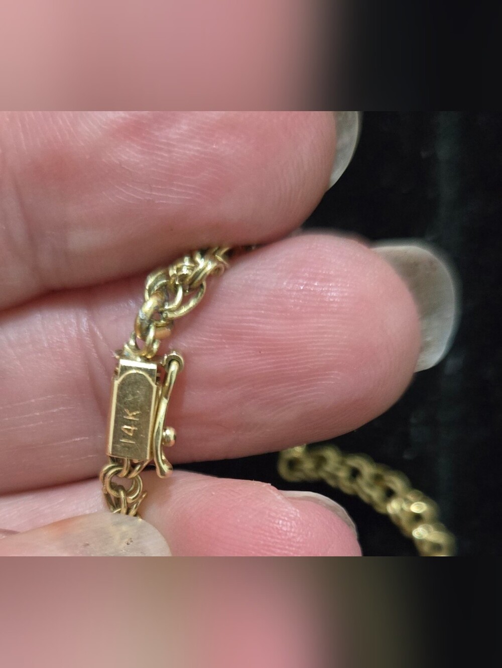 14K Gold Rope Chain Bracelet - Gold - Picture 3 of 4
